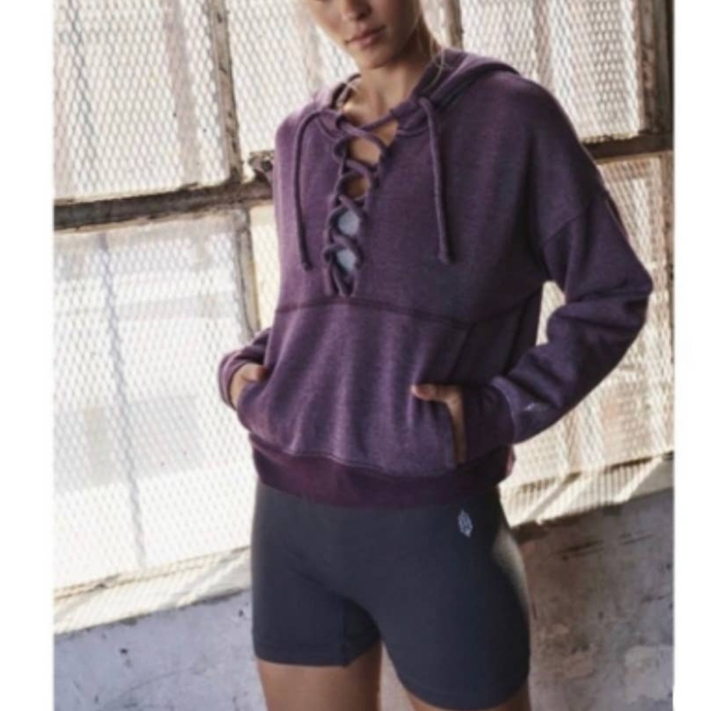 Free People Believer It Sweat Lace Up Hoodie Pullover XS NEW Red Kangaroo Pocket
